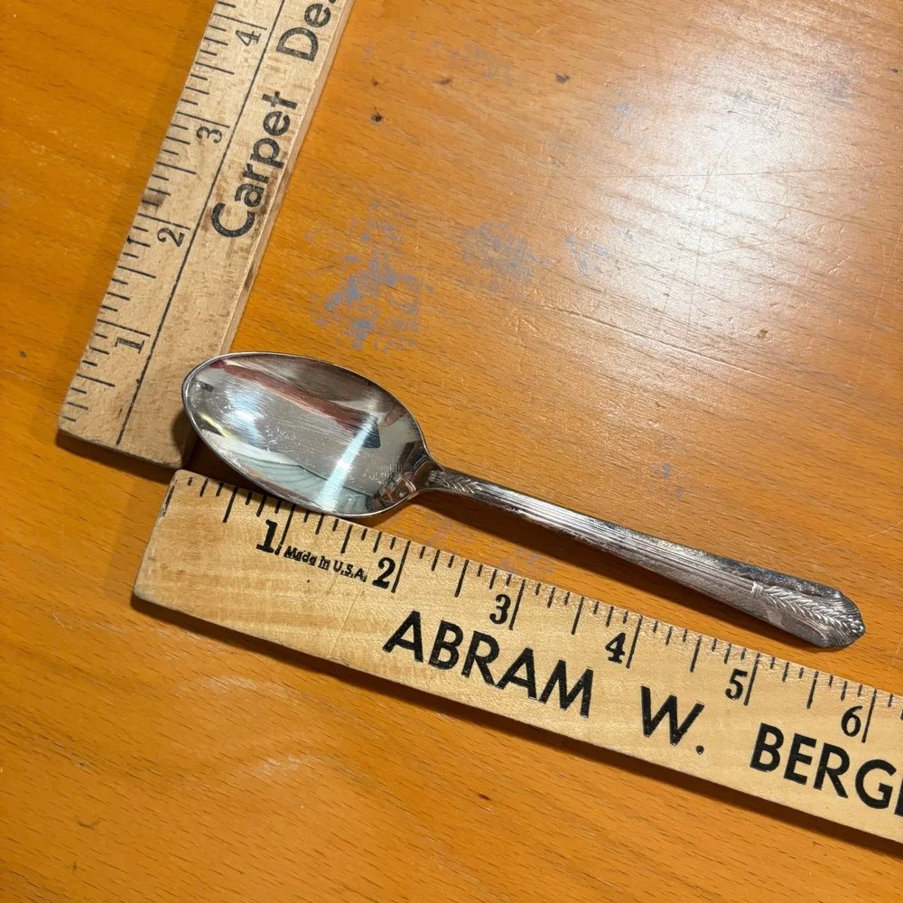 Wm Rogers Silverplate Allure Wheat Teaspoons Set of 2 Vintage Flatware Replace